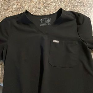 Figs black scrub top